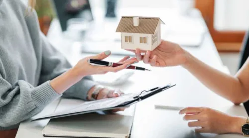 Pourquoi-refaire-vos-diagnostics-immobiliers-avant-de-vendre-en-Provence