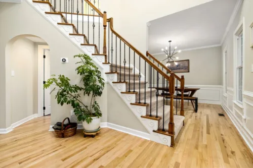 Comment traiter les ponts thermiques en cage d’escalier