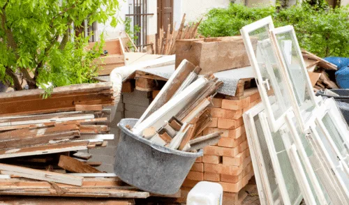 Gestion des déchets de chantier en site occupé contraintes réglementaires